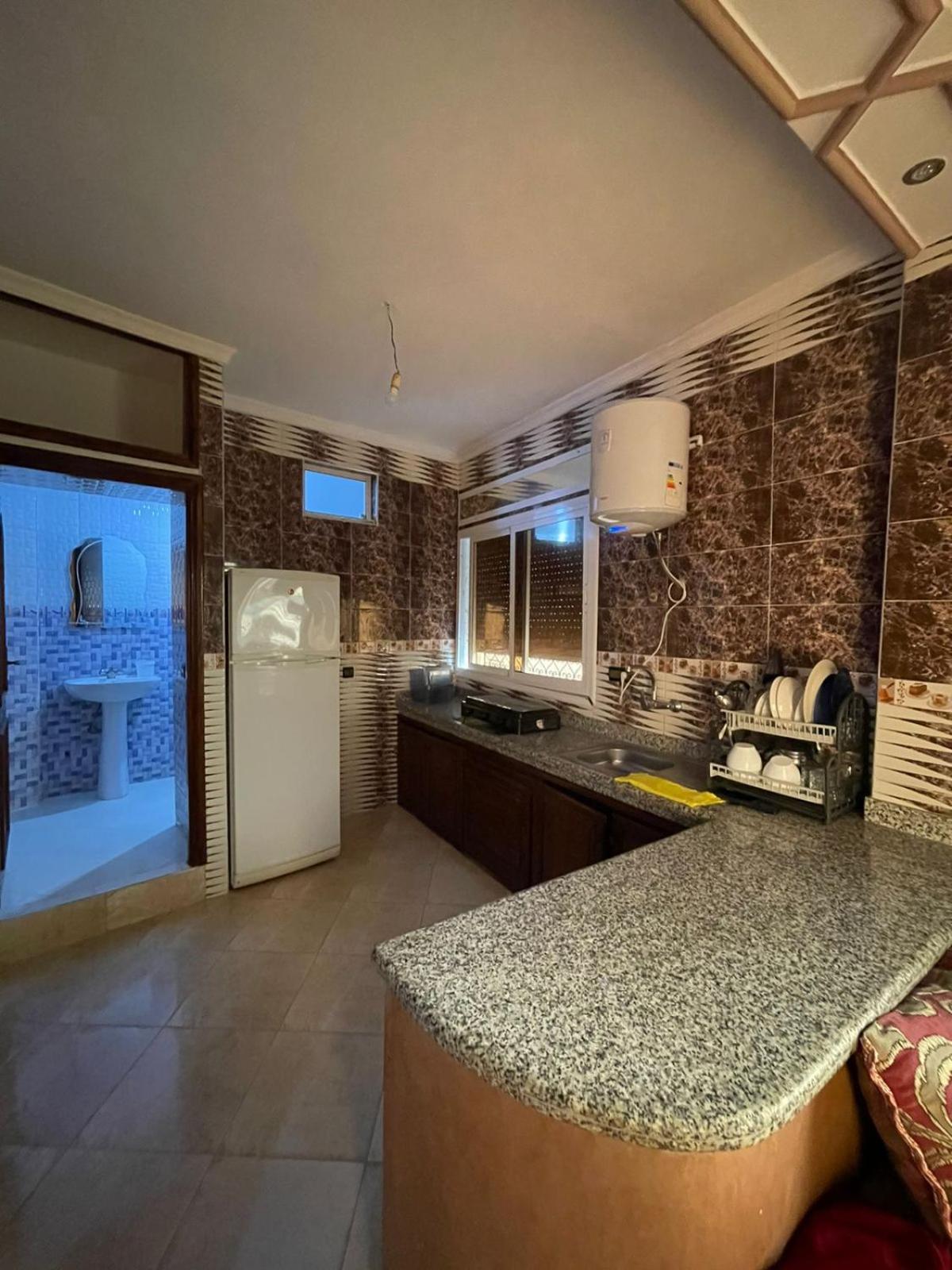 Appartement El Hichou 1 Ksar es Sghir Rom bilde